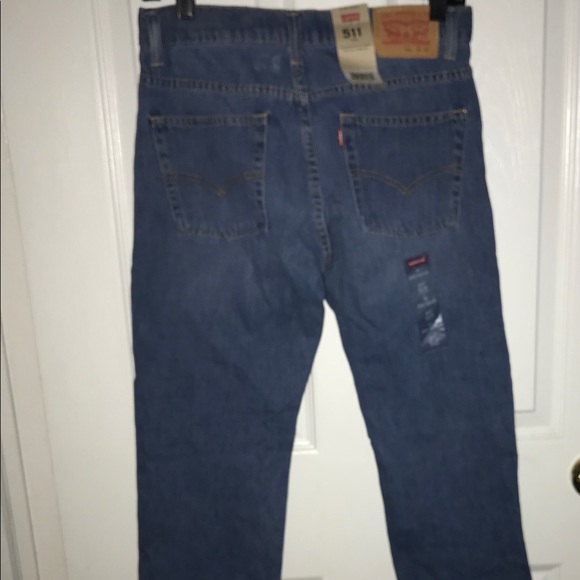 New Levi’s - Picture 4 of 14